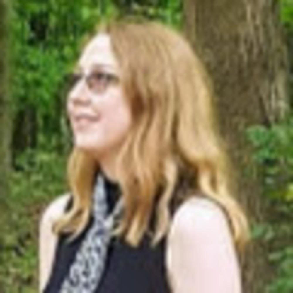 Meet your Posher, Abigail